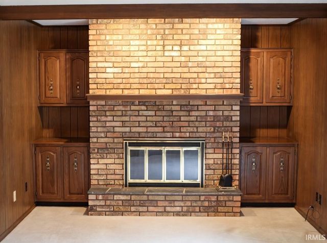 8729 Nicole Drive, Fort Wayne, IN 46806