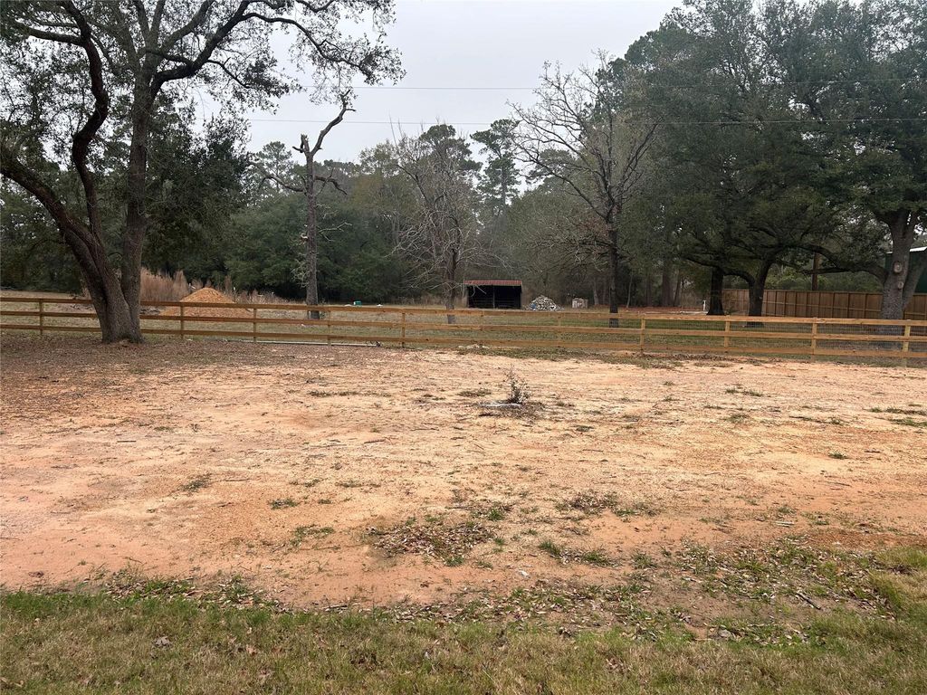 27604 Joseph Road, Hockley, TX 77447
