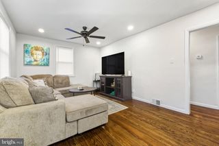 1287 CLEMENTS BRIDGE RD, Woodbury, NJ 08096
