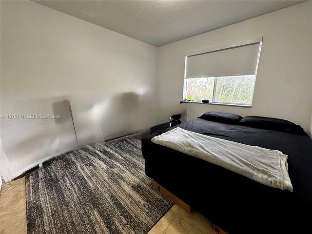 6676 SW 115th Ct 404, Miami, FL 33173