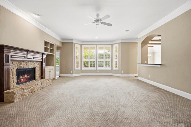 15 Center Court, Heath, TX 75032