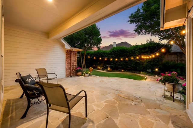 15 Center Court, Heath, TX 75032