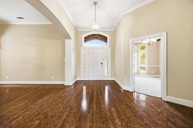15 Center Court, Heath, TX 75032