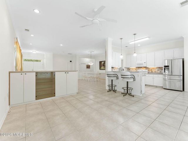 80 Silverside Road, Lakewood, NJ 08701