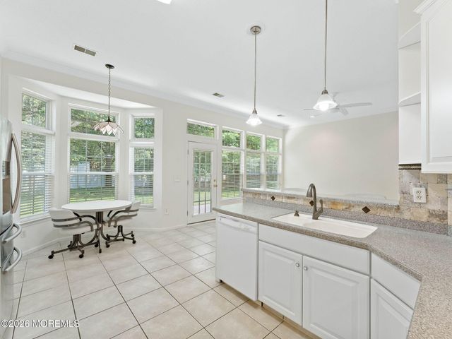 80 Silverside Road, Lakewood, NJ 08701