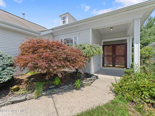 80 Silverside Road, Lakewood, NJ 08701