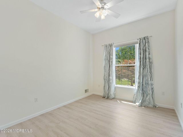 80 Silverside Road, Lakewood, NJ 08701