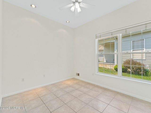 80 Silverside Road, Lakewood, NJ 08701
