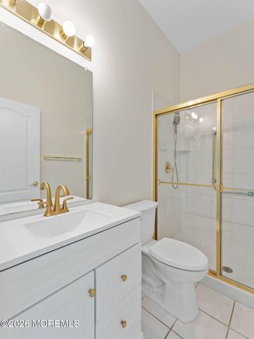 80 Silverside Road, Lakewood, NJ 08701