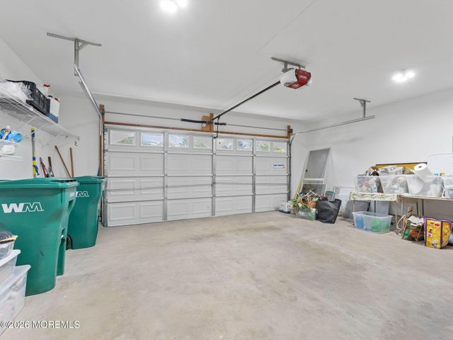 80 Silverside Road, Lakewood, NJ 08701