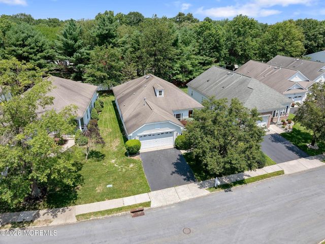 80 Silverside Road, Lakewood, NJ 08701