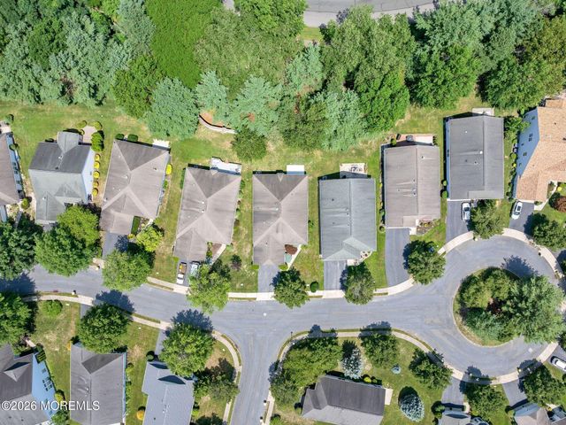 80 Silverside Road, Lakewood, NJ 08701