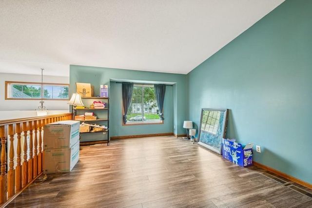 26343 10th Street W, Zimmerman, MN 55398