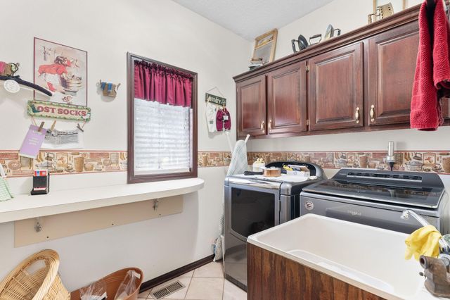 3160 Johns Ford Road, Rogersville, MO 65742