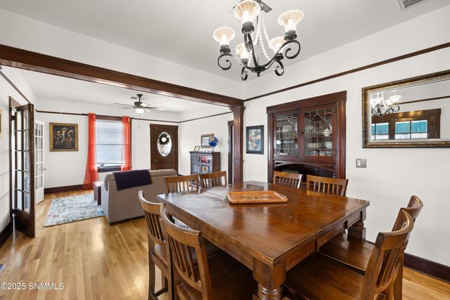 712 W Court Avenue, Las Cruces, NM 88005