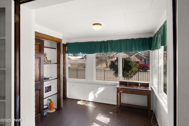 712 W Court Avenue, Las Cruces, NM 88005