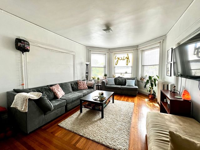 144 Coolidge Street 3, Brookline, MA 02446