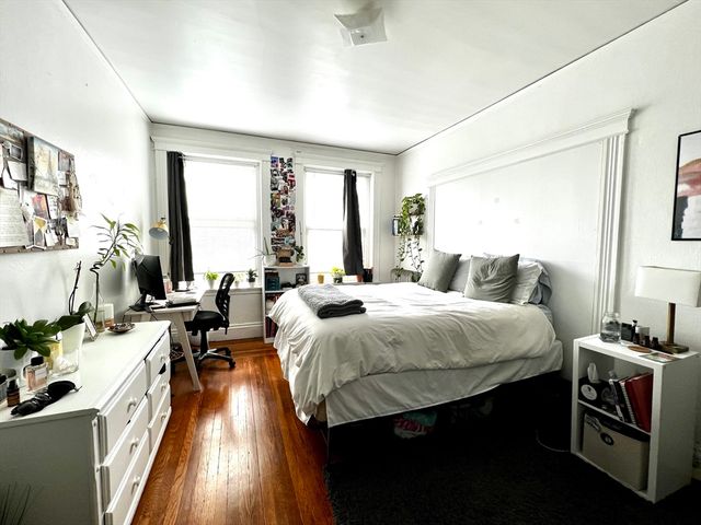 144 Coolidge Street 3, Brookline, MA 02446