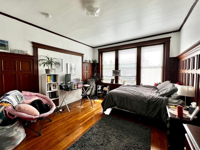 144 Coolidge Street 3, Brookline, MA 02446