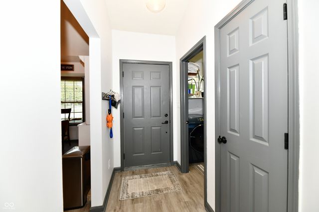 7055 Lesta Court, Indianapolis, IN 46217