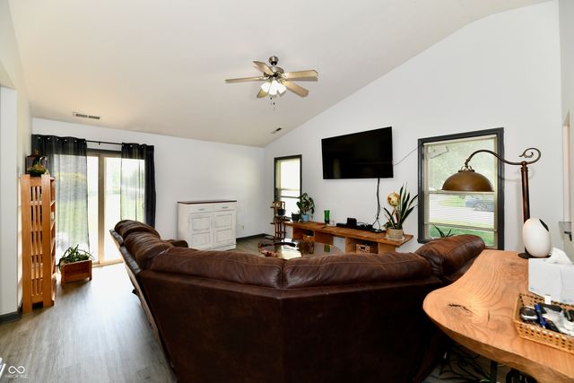 7055 Lesta Court, Indianapolis, IN 46217
