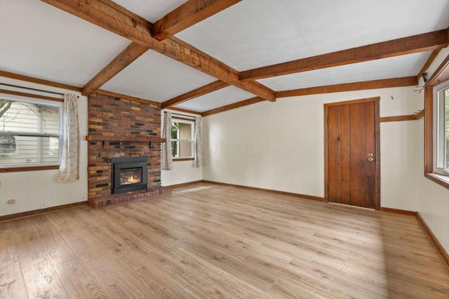 319 W South Street, Worthington, OH 43085