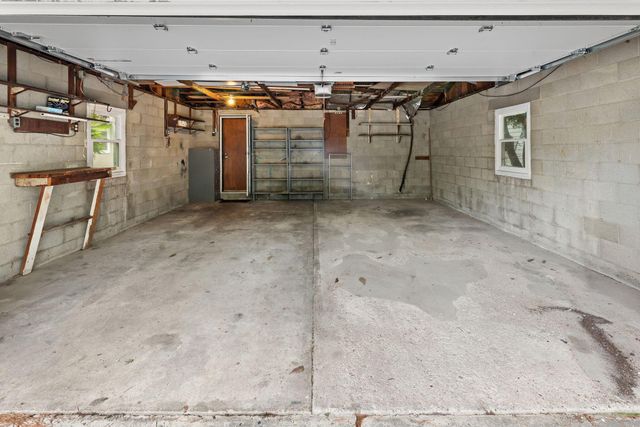 319 W South Street, Worthington, OH 43085