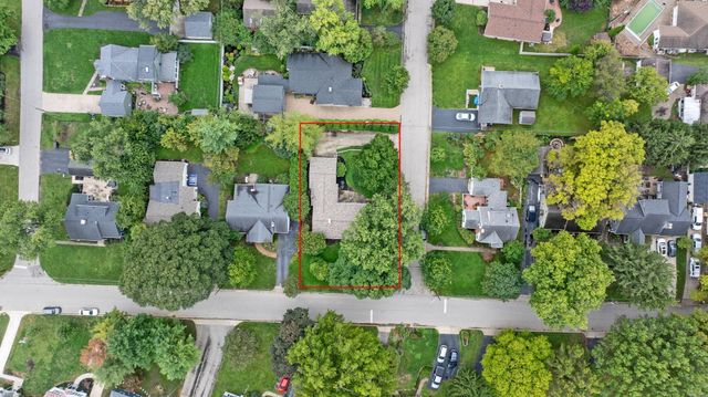 319 W South Street, Worthington, OH 43085