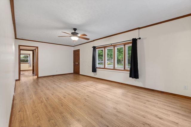 319 W South Street, Worthington, OH 43085