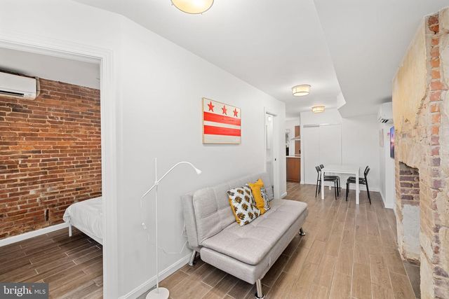 619 10TH ST NE, Washington, DC 20002