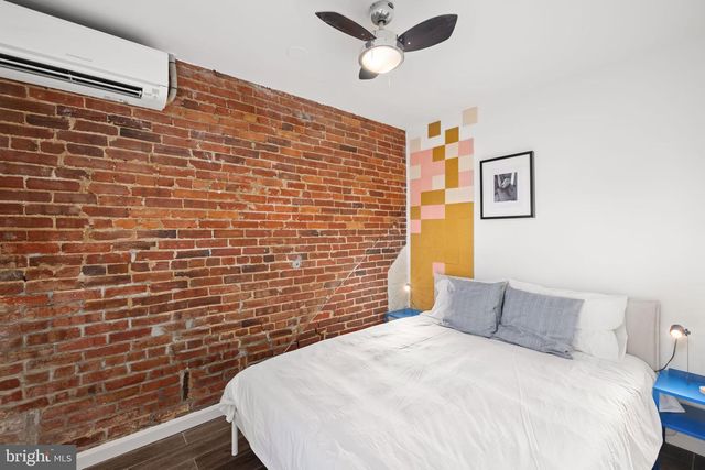 619 10TH ST NE, Washington, DC 20002