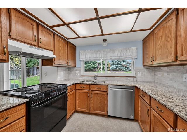 7827 S Newland St, Littleton, CO 80128