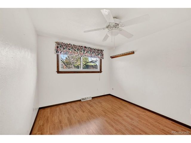 7827 S Newland St, Littleton, CO 80128
