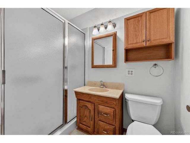 7827 S Newland St, Littleton, CO 80128