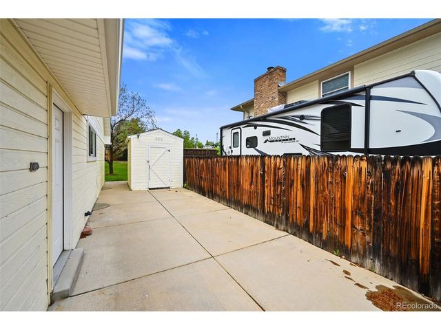 7827 S Newland St, Littleton, CO 80128