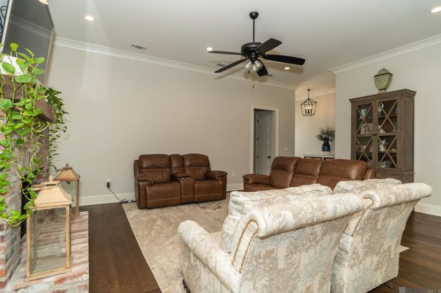 12981 Baldachin Ave, Baton Rouge, LA 70818