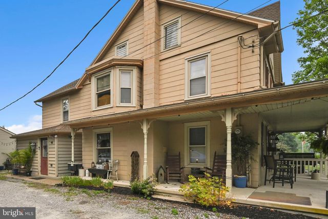 153 S JACKSON ST, Strasburg, PA 17579