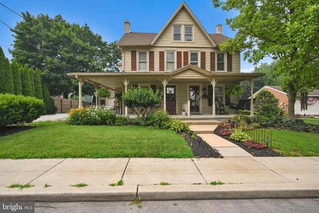 153 S JACKSON ST, Strasburg, PA 17579