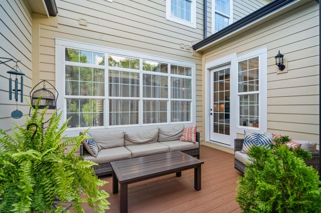 1077 Walburg Avenue, Villa Hills, KY 41017