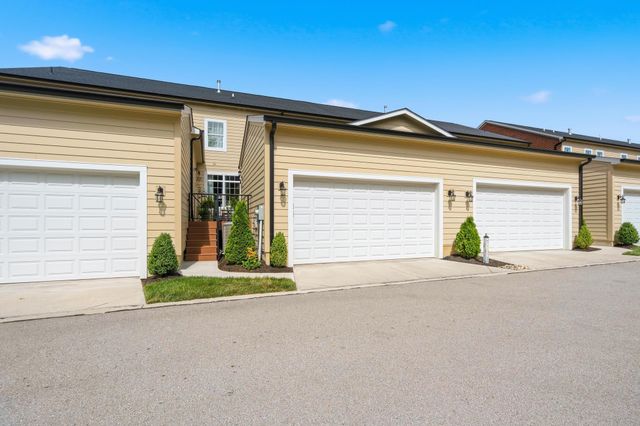 1077 Walburg Avenue, Villa Hills, KY 41017