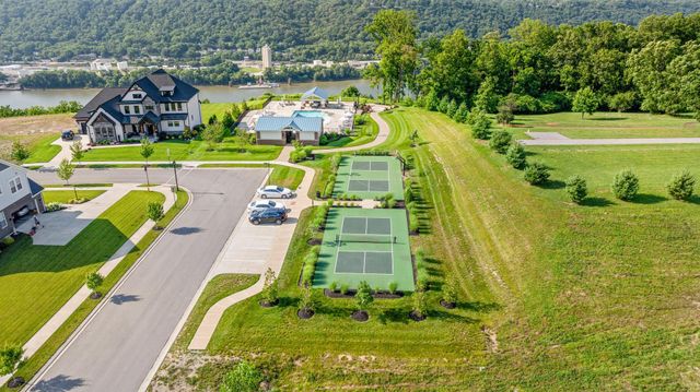 1077 Walburg Avenue, Villa Hills, KY 41017
