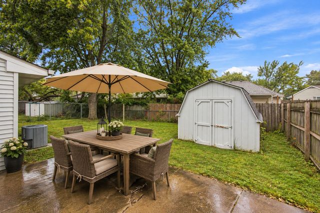 927 Shiloh Court, Joliet, IL 60431