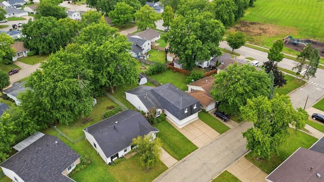 927 Shiloh Court, Joliet, IL 60431