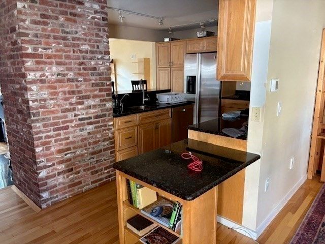 505 Bay Road 1, Hamilton, MA 01982