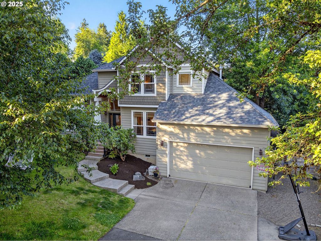 1275 10TH St, West Linn, OR 97068