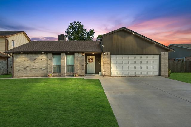 14854 Shottery Drive, Houston, TX 77015