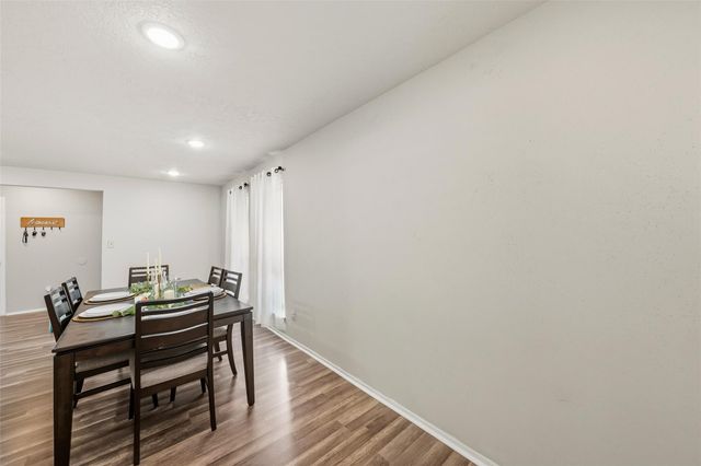 14854 Shottery Drive, Houston, TX 77015