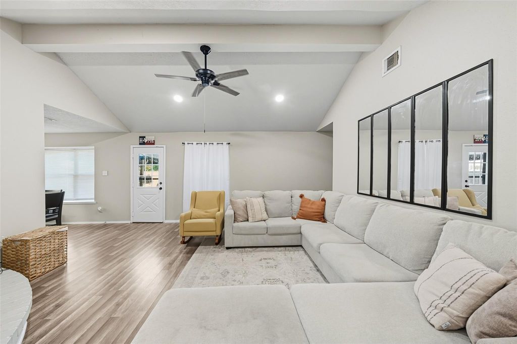 14854 Shottery Drive, Houston, TX 77015