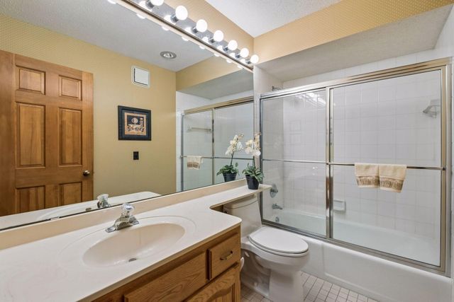 6100 Auto Club Road 316, Bloomington, MN 55438