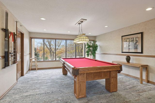 6100 Auto Club Road 316, Bloomington, MN 55438